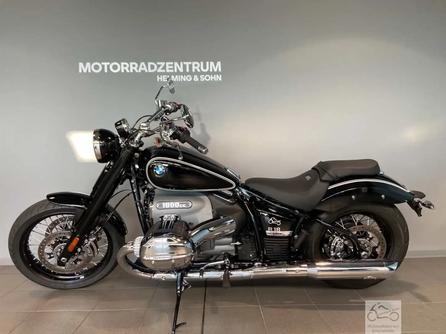 BMW R 18 Negru - 1