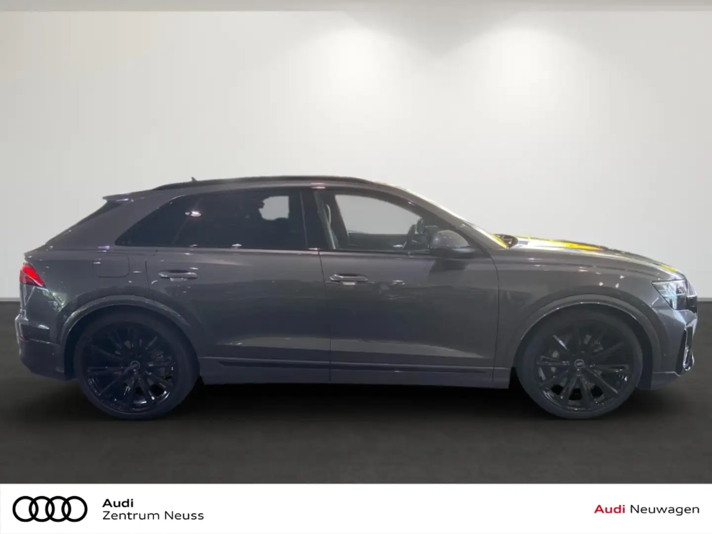 Audi Q8 SUV 55 TFSI E-HYBRID QUATTRO TIPTRONIC SOFORT VERF Grau - 2