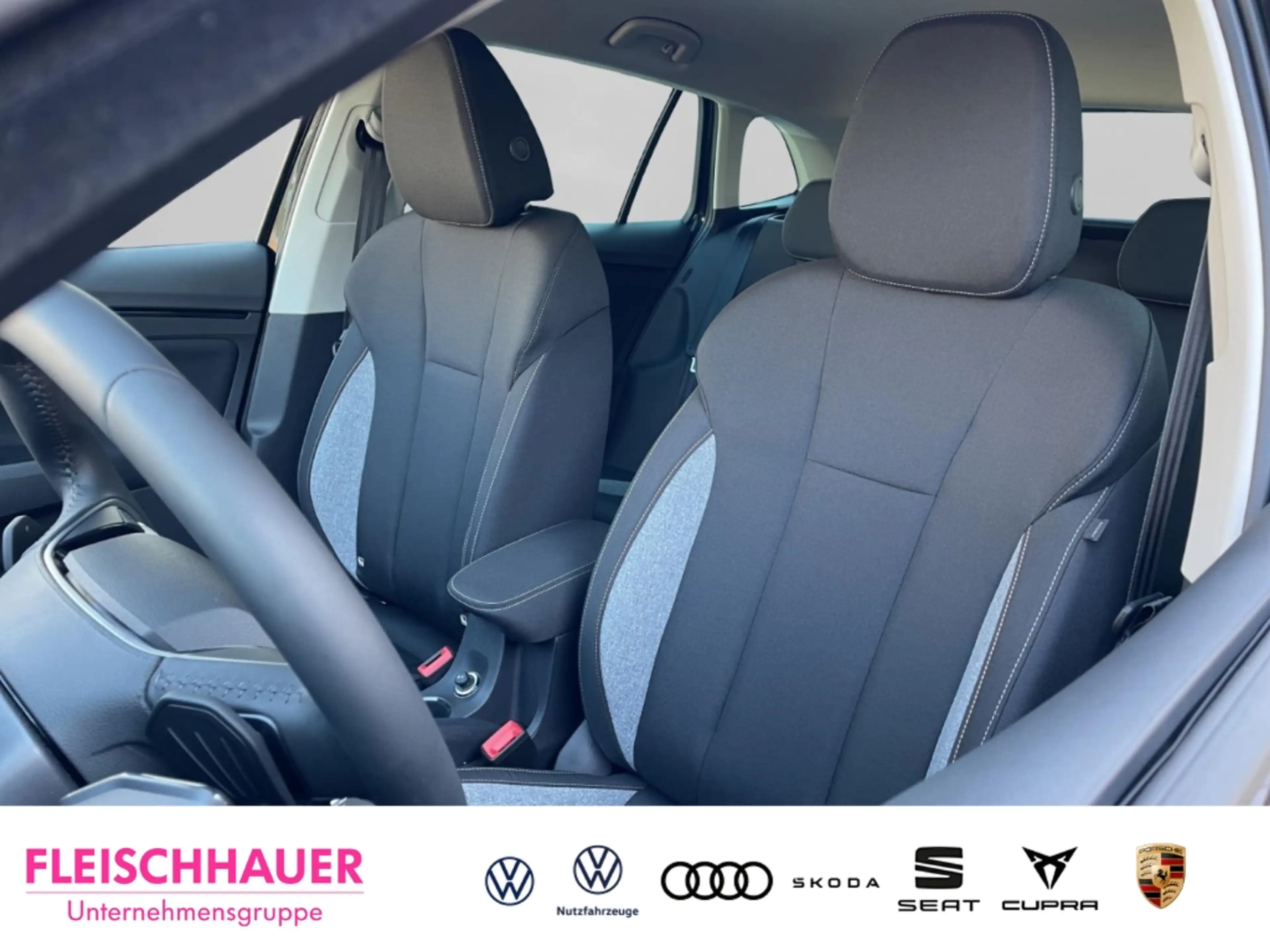 Skoda Scala 1.5 TSI Balance AHK ACC BLACK CARPLAY NAVI — photo 9