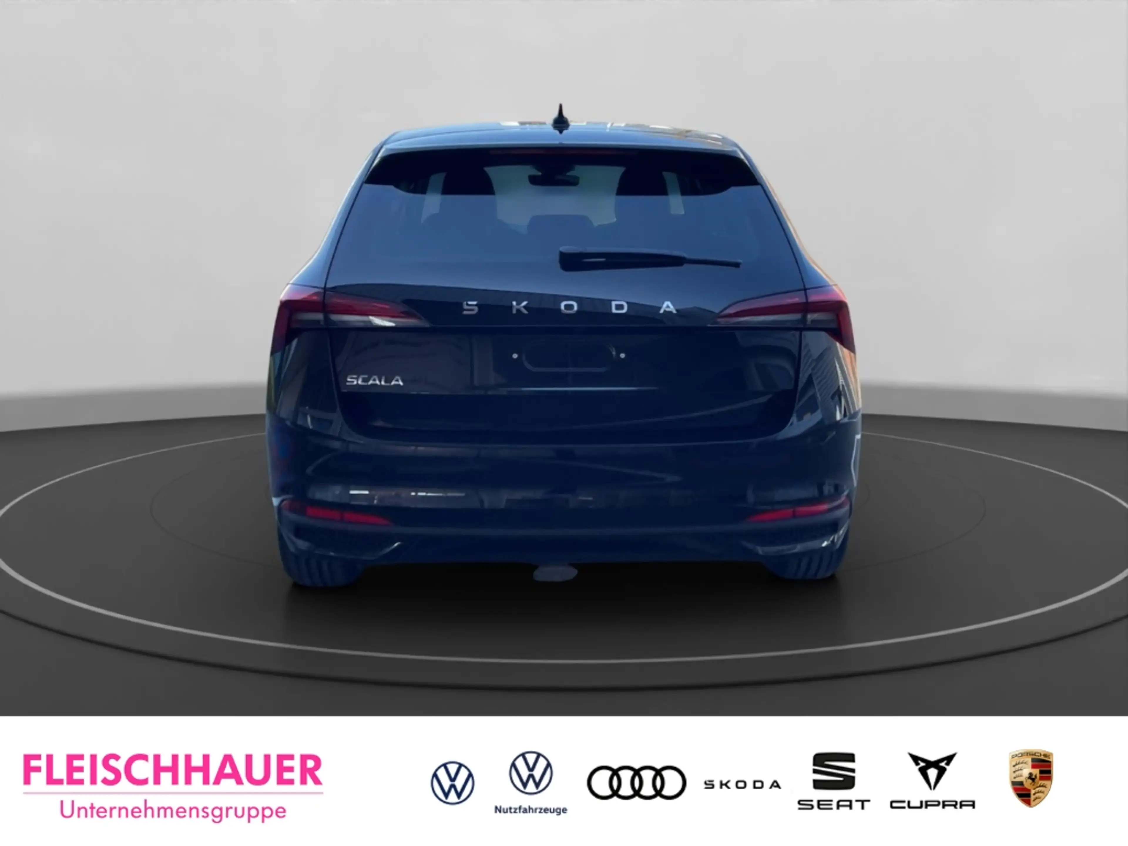 Skoda Scala 1.5 TSI Balance AHK ACC BLACK CARPLAY NAVI — photo 5