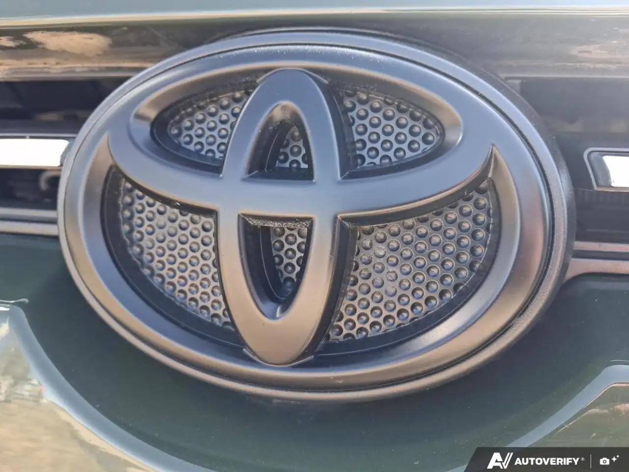 Toyota 4-Runner снимка Toyota 4-Runner