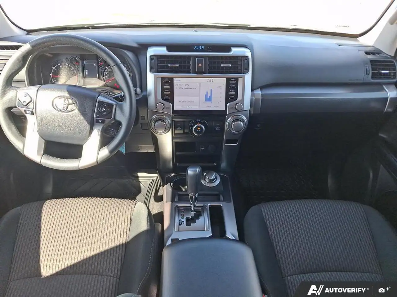 Toyota 4-Runner снимка Toyota 4-Runner