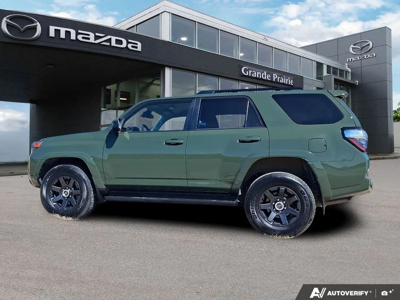 Toyota 4-Runner снимка Toyota 4-Runner
