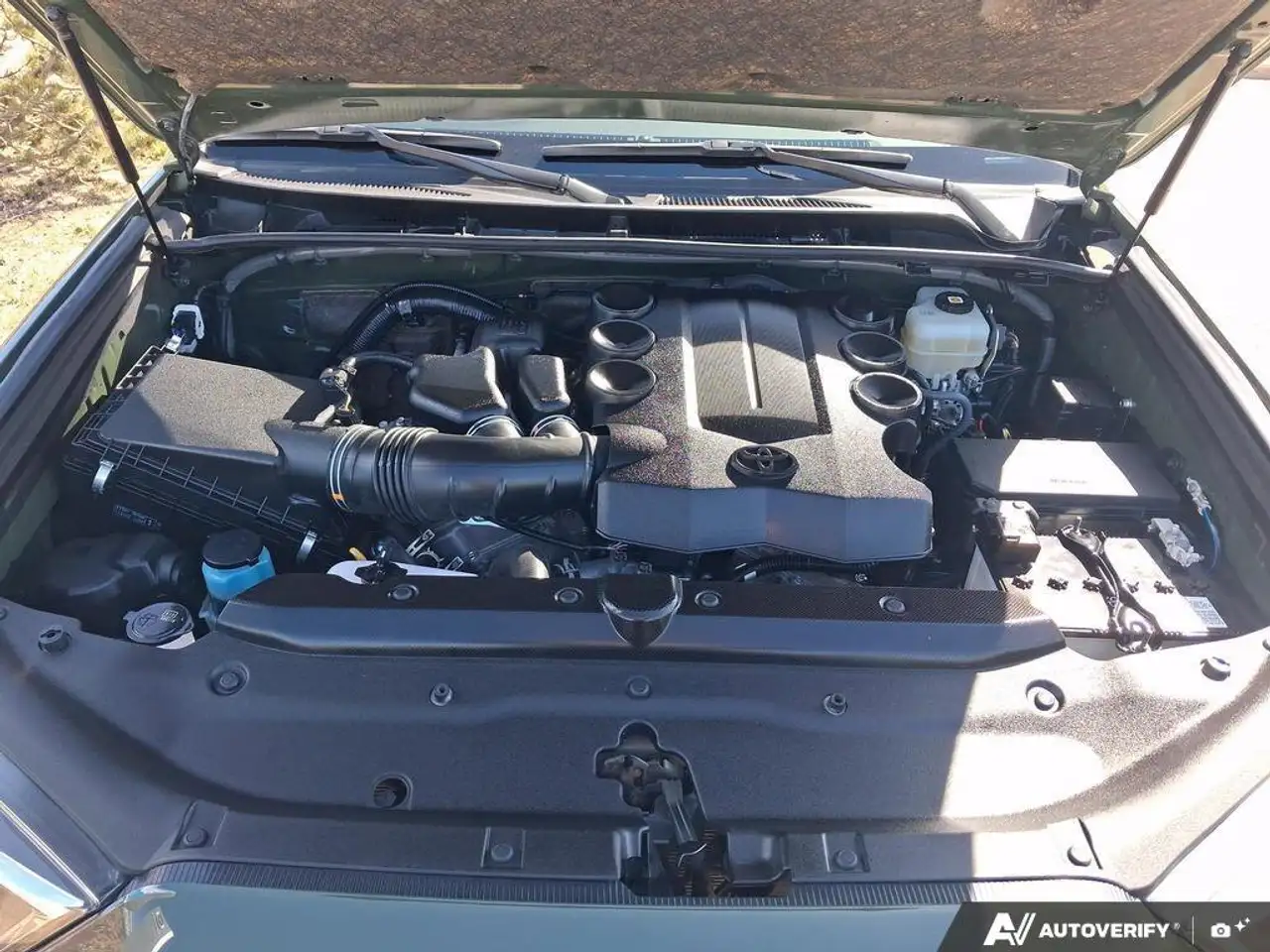 Toyota 4-Runner снимка Toyota 4-Runner