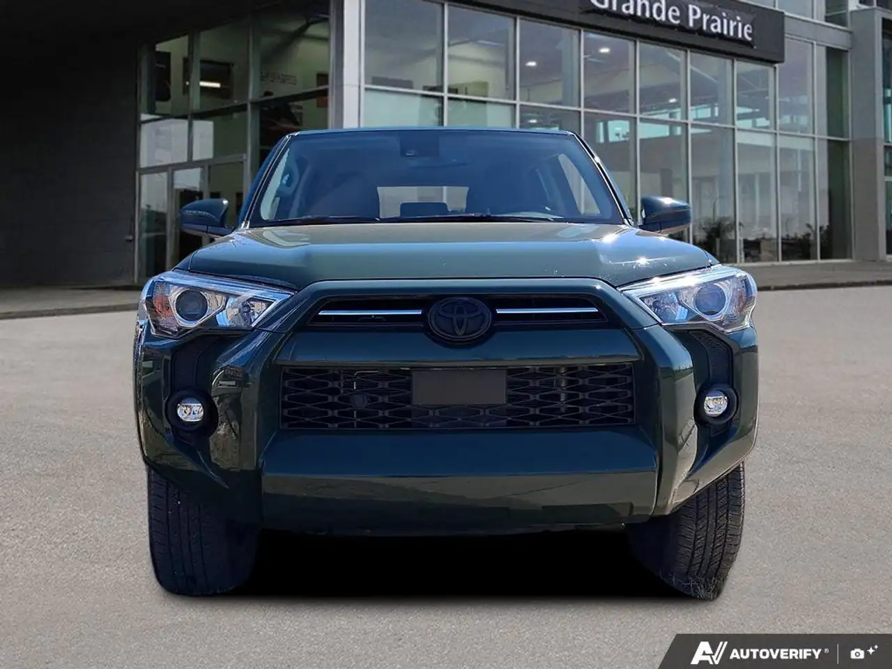 Toyota 4-Runner снимка Toyota 4-Runner