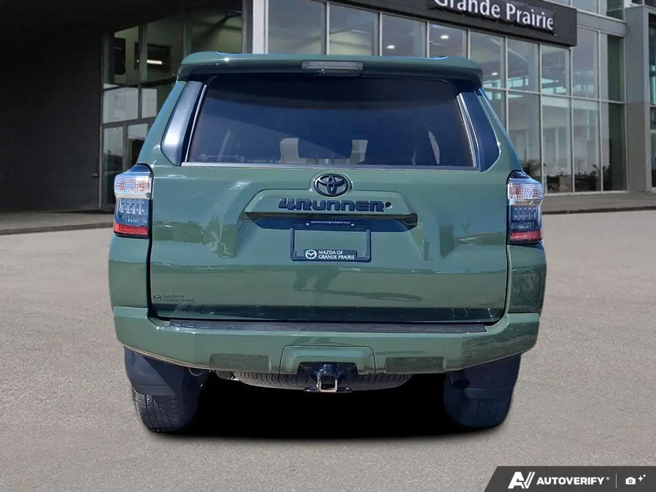 Toyota 4-Runner снимка Toyota 4-Runner