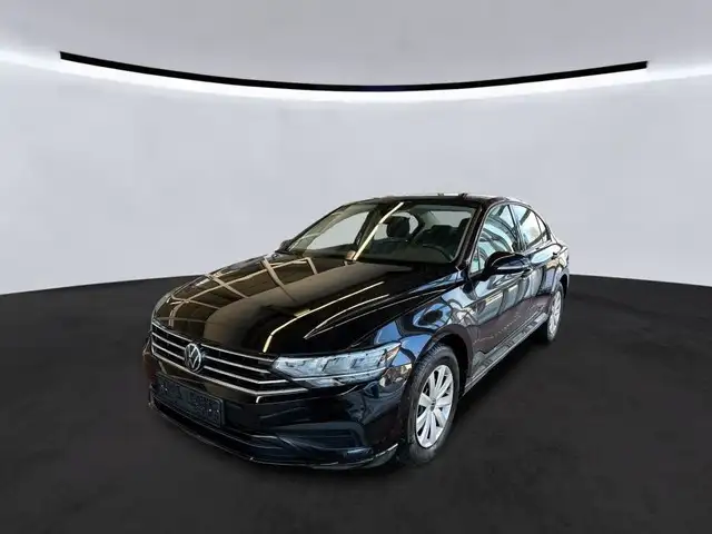 Volkswagen Passat Limousine 2.0 TDI DSG Kamera/Navi/LED/