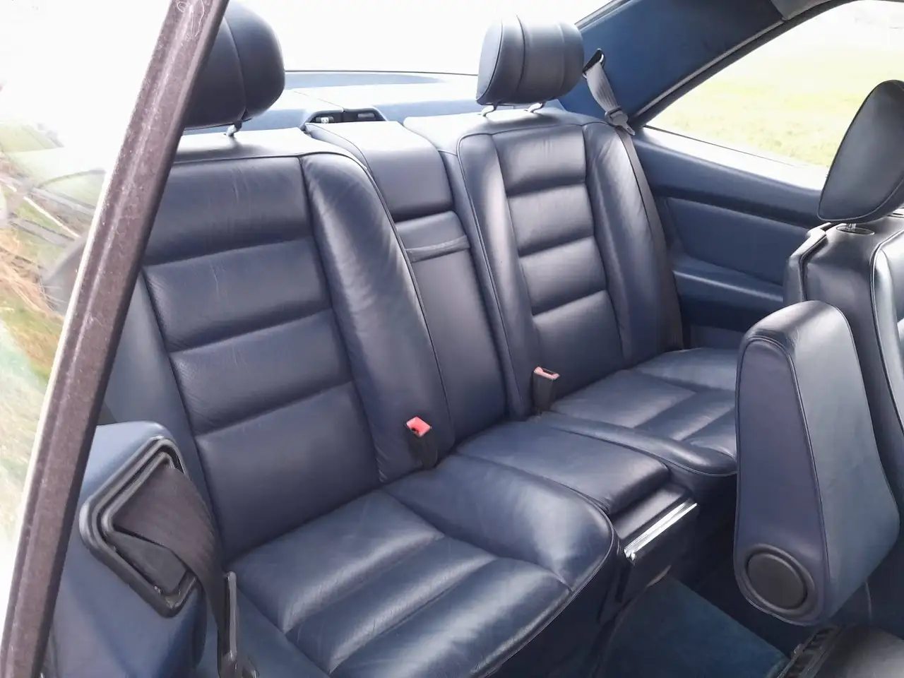 Mercedes-Benz 560, foto 11