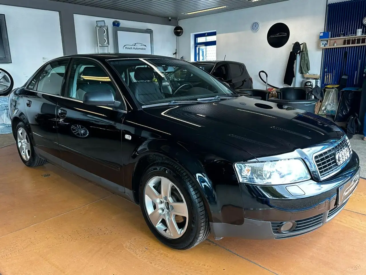 Audi A4 2.0 XENON/NAVI/MMI/KLIMA/TELEMATIK/PDC, foto 4