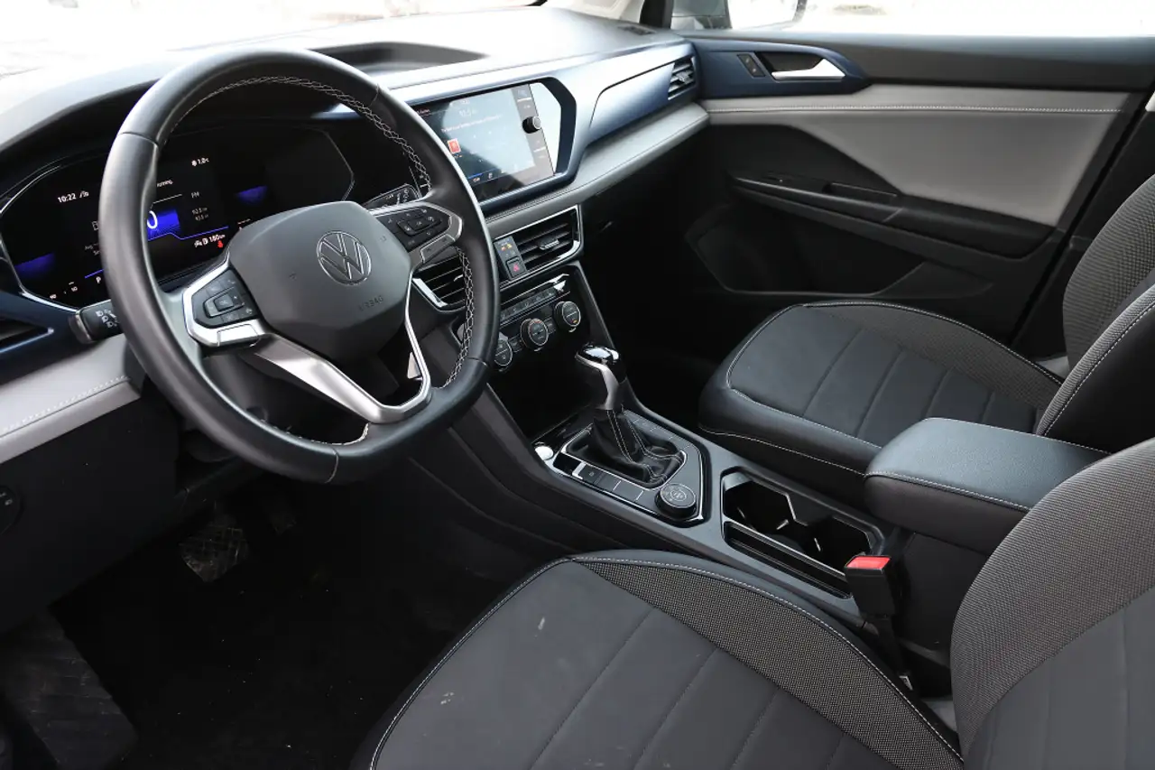 Volkswagen Taos снимка Volkswagen Taos