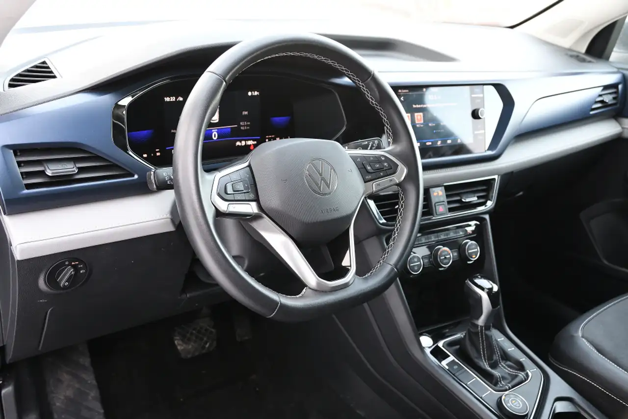 Volkswagen Taos снимка Volkswagen Taos