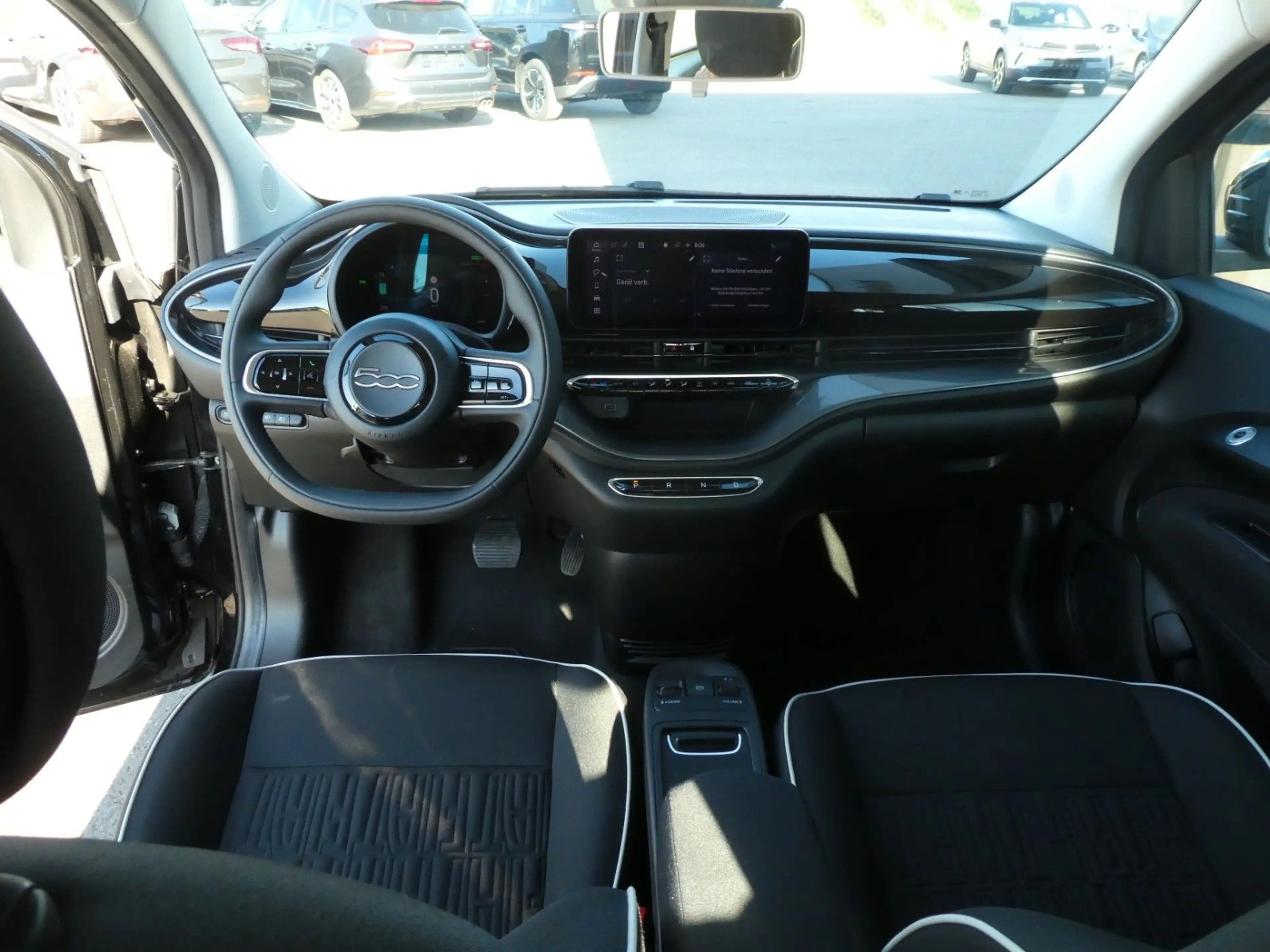 Fiat 500e 500 e Basis Klima, SHZ, PDC, Kamera — photo 11