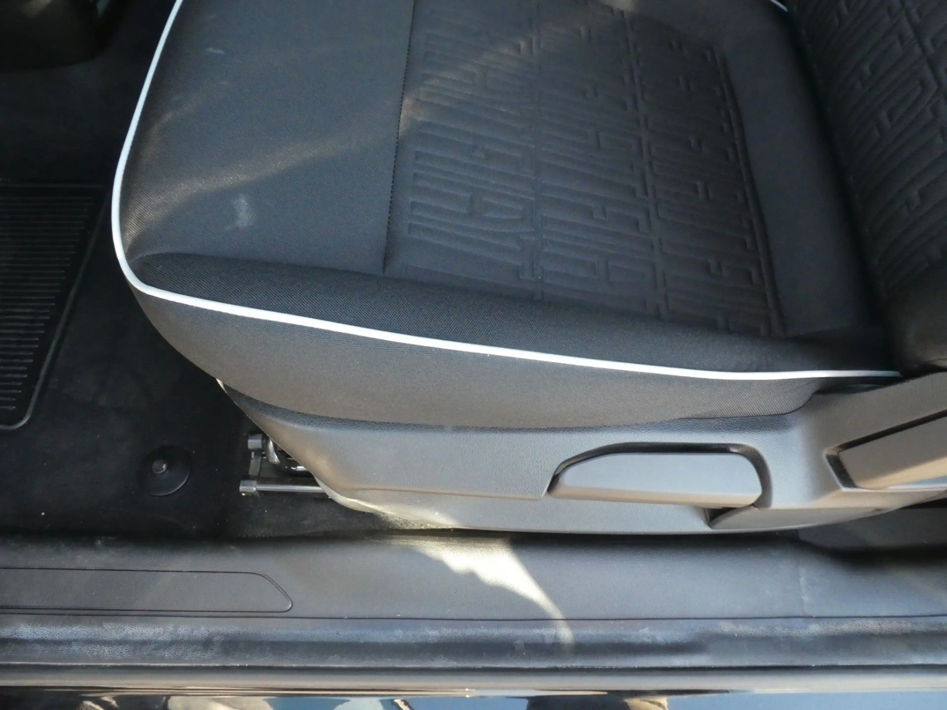 Fiat 500e 500 e Basis Klima, SHZ, PDC, Kamera — photo 14