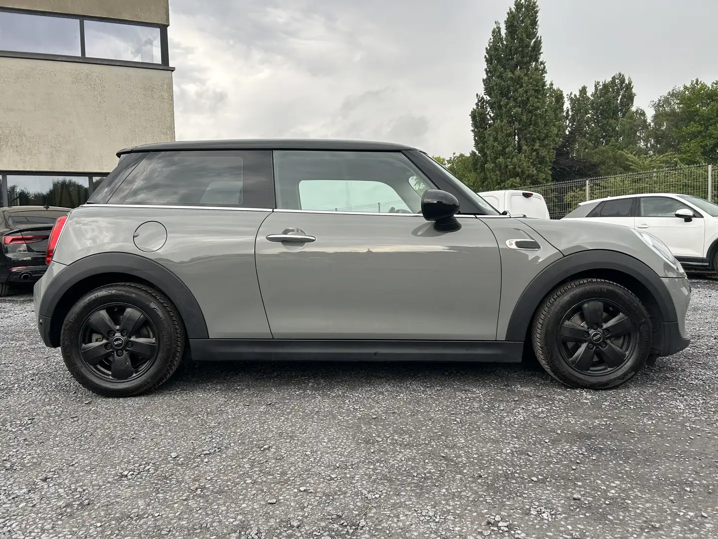 MINI Cooper Mini Cooper Aut. / PDC - Bluetooth Gris - 2