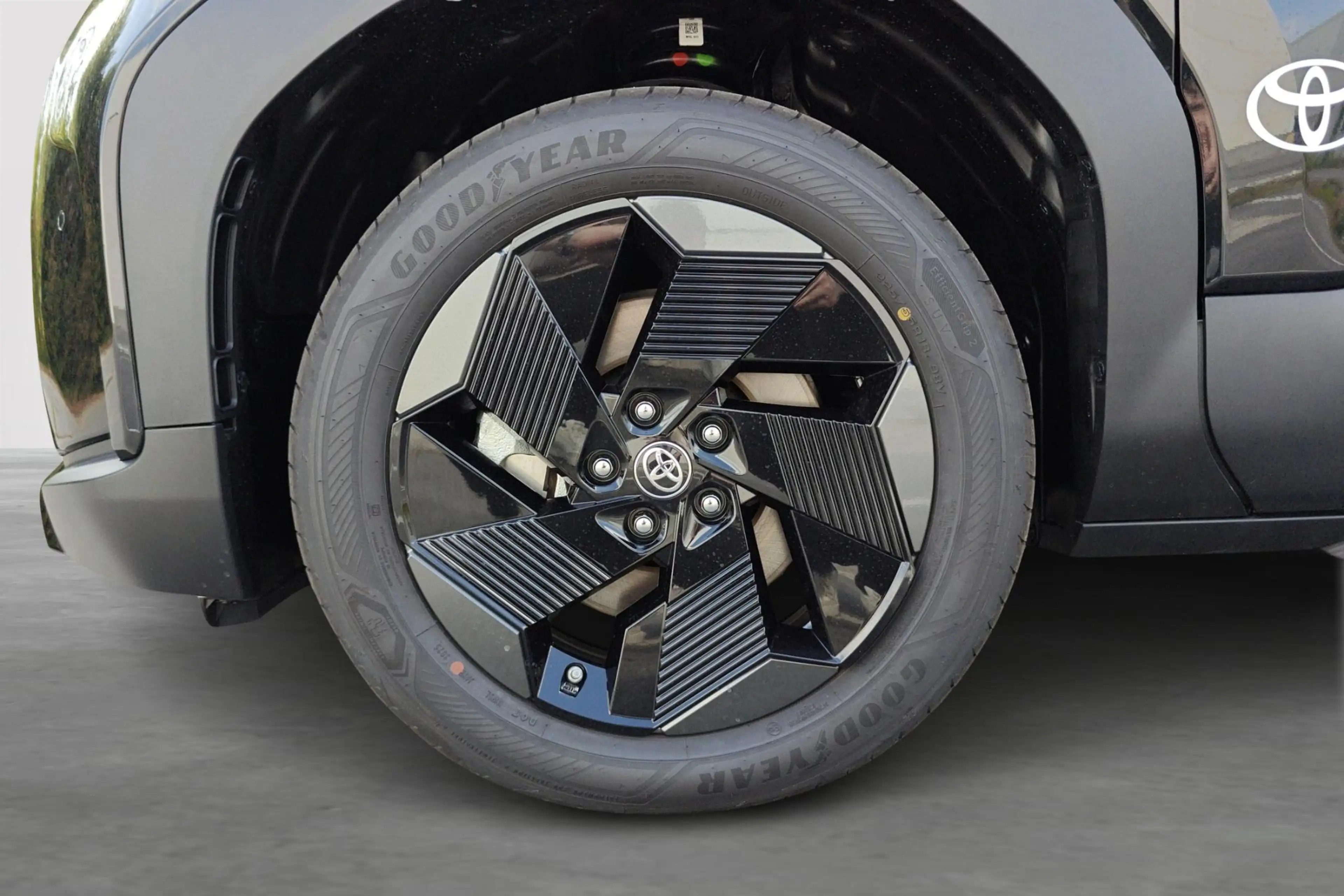 Toyota Urban Cruiser 61 kWh 2WD Executive - DEMO — photo 11