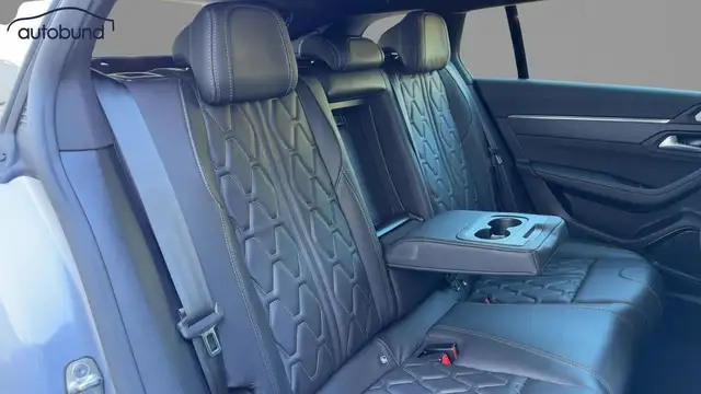 Peugeot 508 SW view 7
