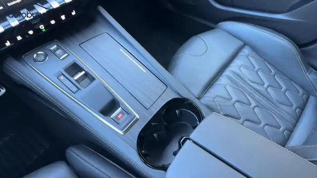 Peugeot 508 view 16