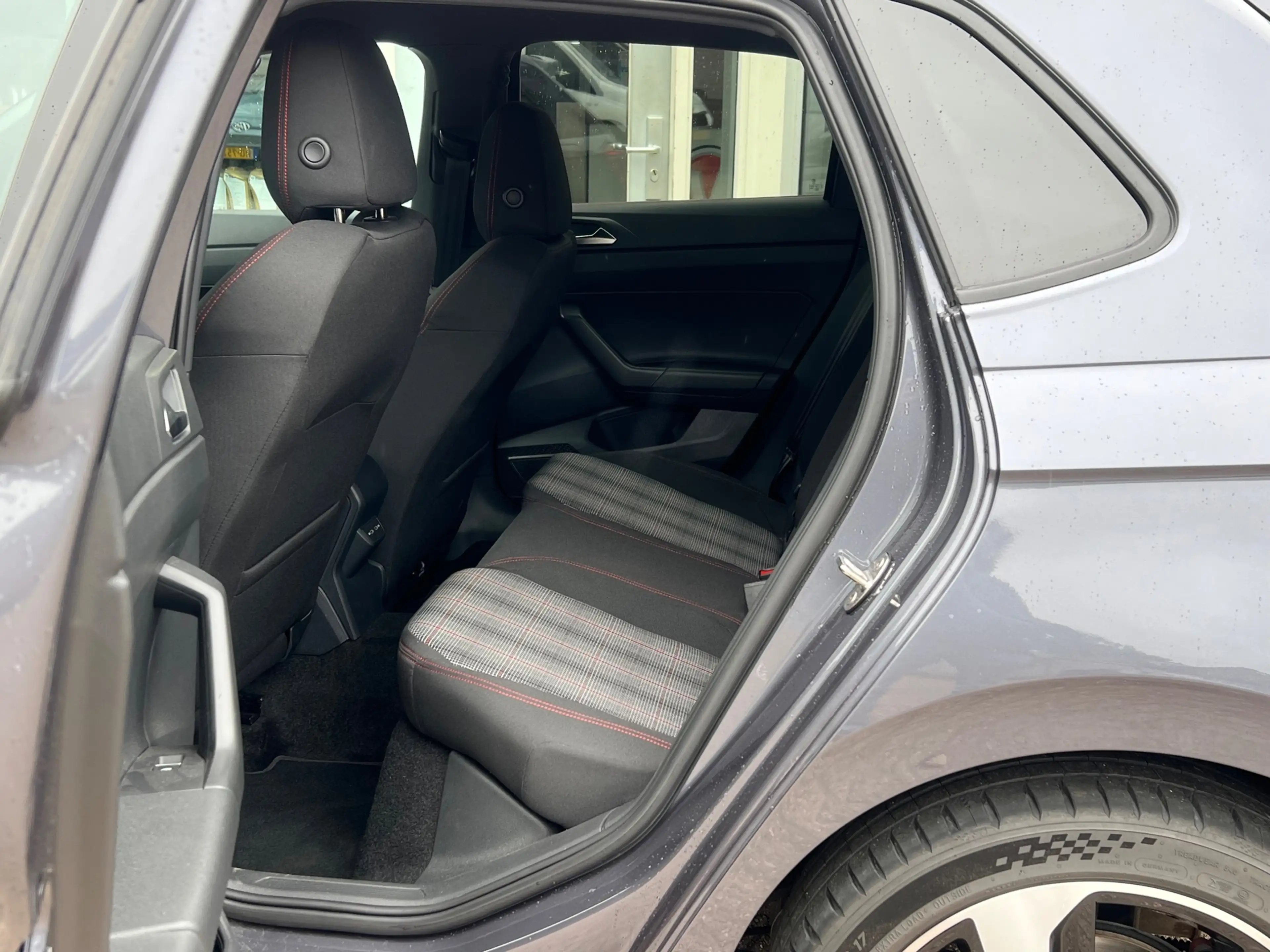 Volkswagen Polo GTI 2.0 TSI Navi, PDC, Caplay, MatrixLed, 209pk — photo 18