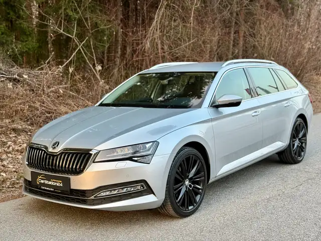 Skoda Superb Style*1BES*HCAM*ACC*TOTWINK*AHK*LEDER*ACC*VIRTUAL*