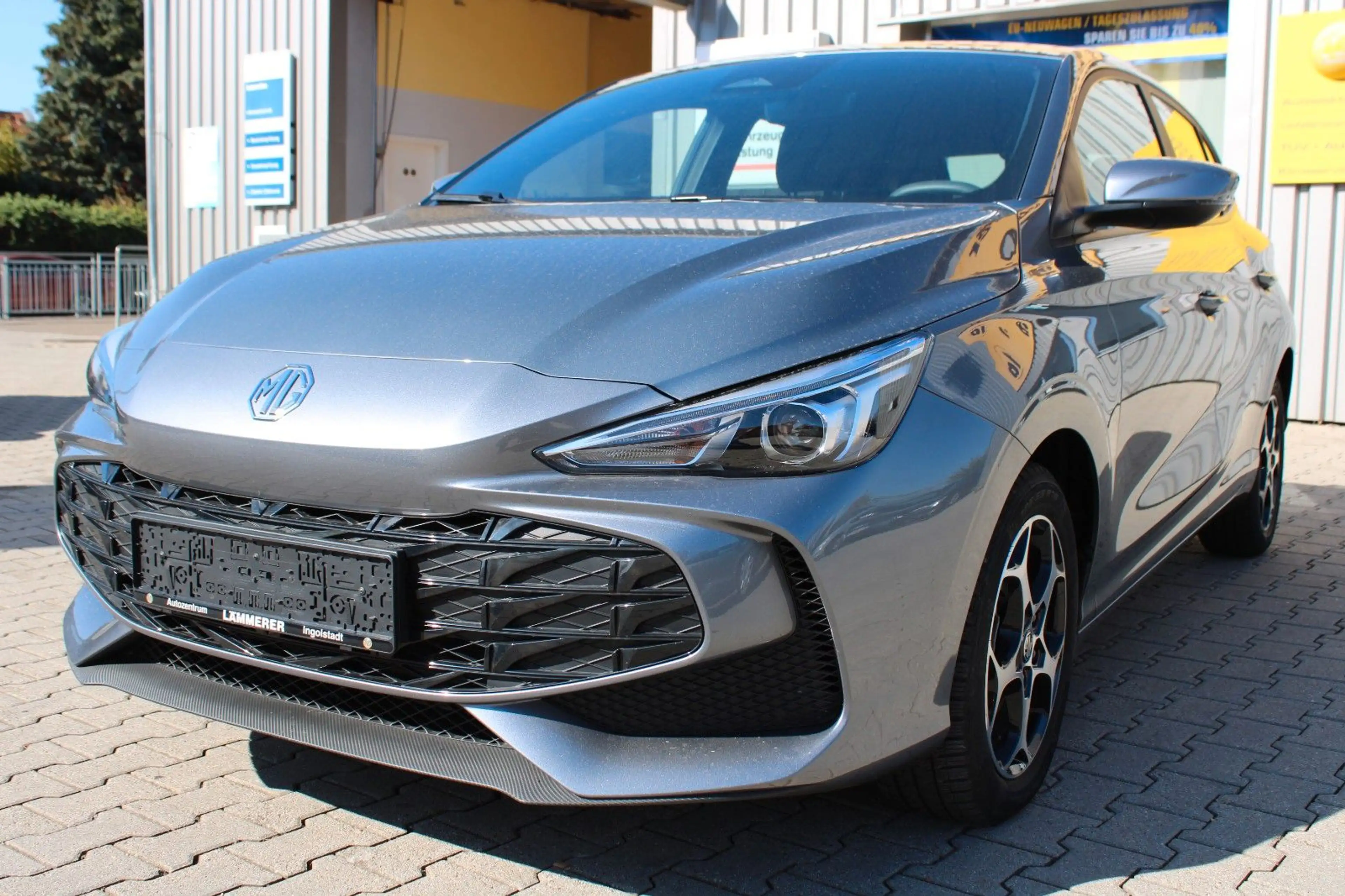 MG MG3 1.5 Hybrid+ 143 kW Comfort — photo 5