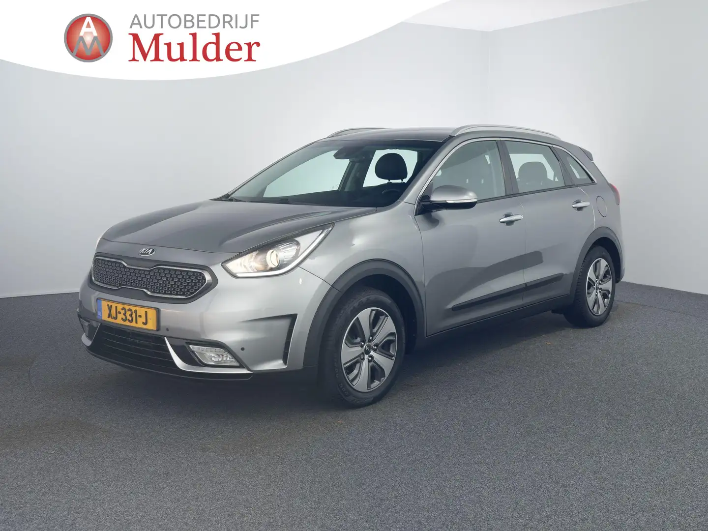 Kia Niro 1.6 GDi Hybrid ExecutiveLine | Trekhaak | Camera | Grijs - 1