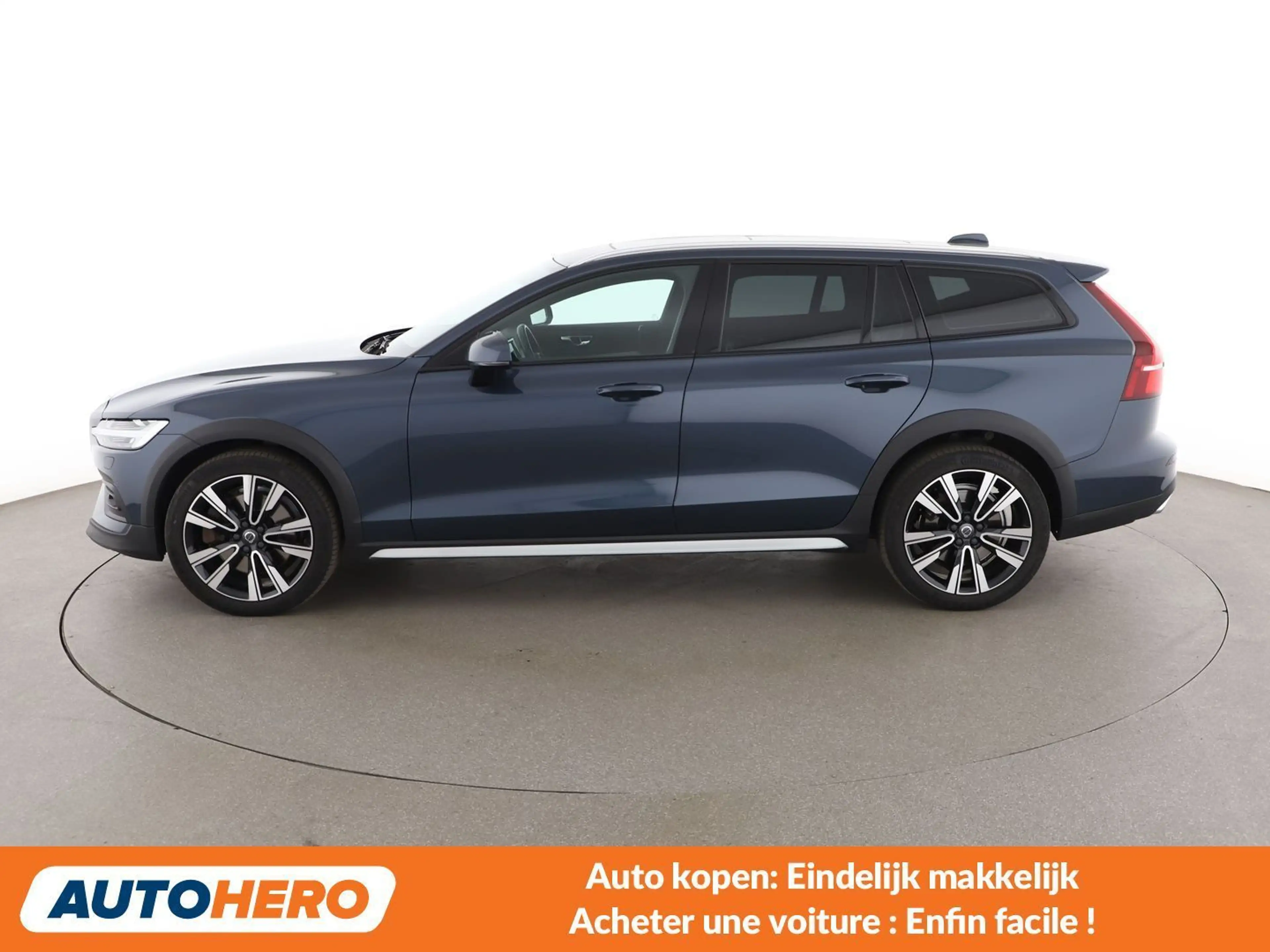 Volvo V60 Cross Country 2.0 D4 AWD — photo 3