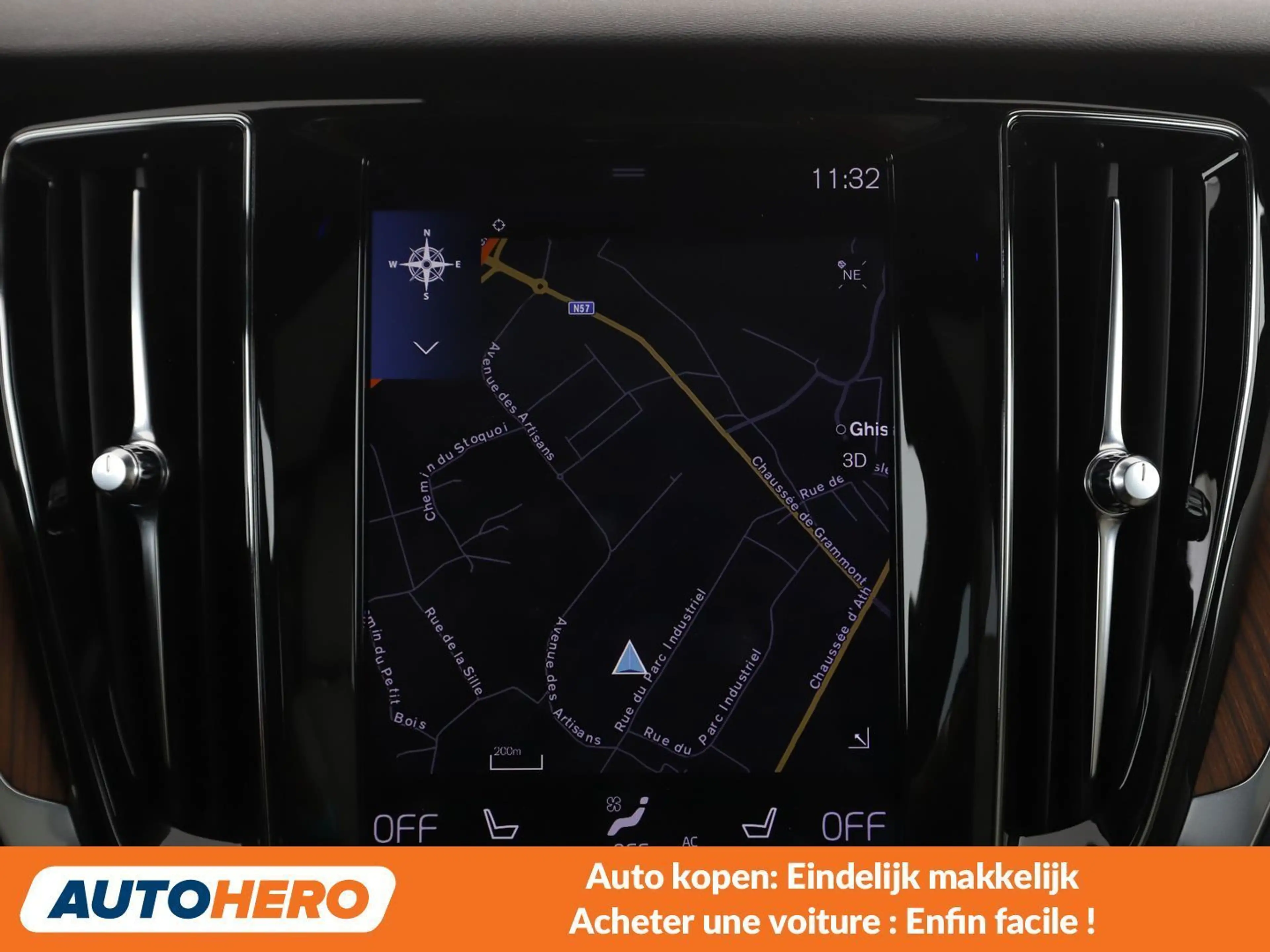 Volvo V60 Cross Country 2.0 D4 AWD — photo 8