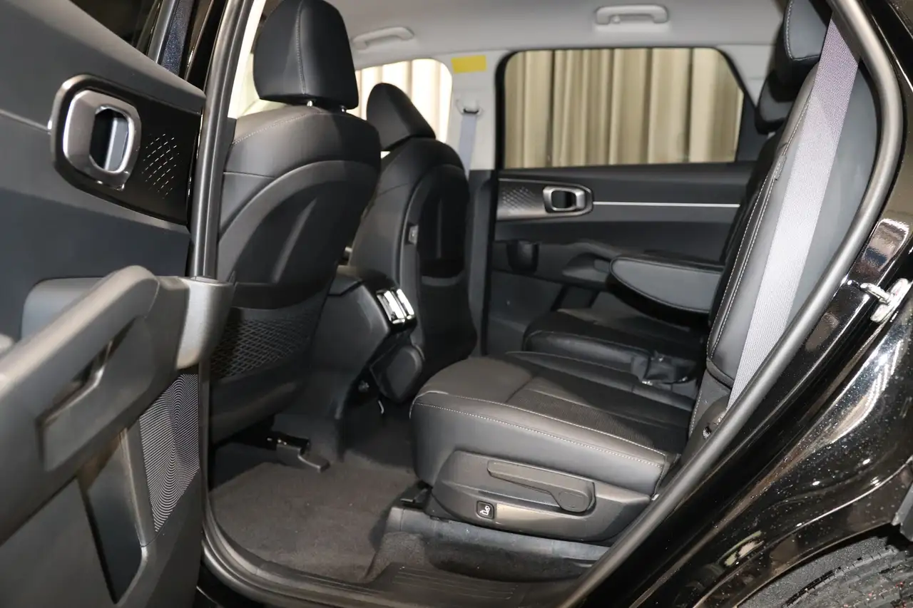 Kia Sorento снимка Kia Sorento
