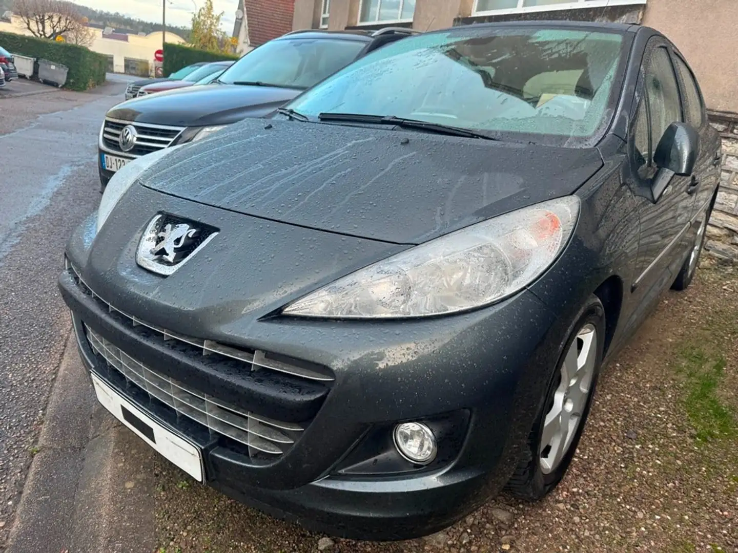 Peugeot 207 207 1.6 HDi 90ch FAP 99g BLUE LION Premium Noir - 2