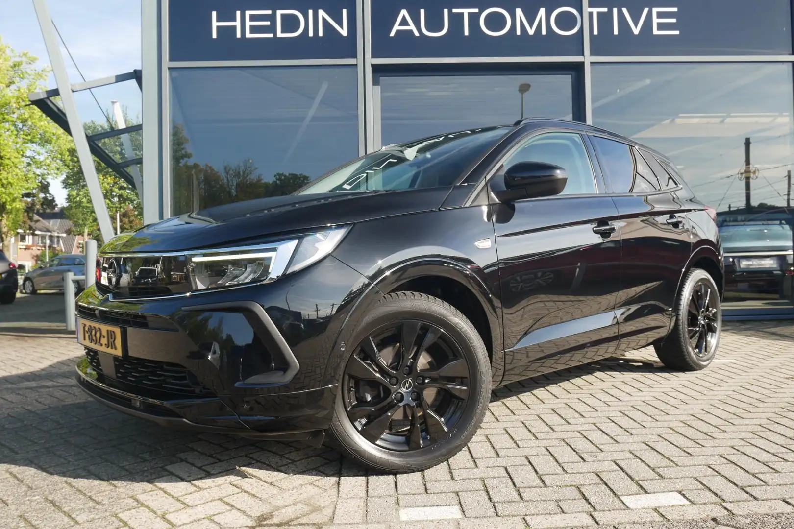 Opel Grandland 1.2 Turbo GS Line Automaat | Navigatie | Trekhaak Noir - 2