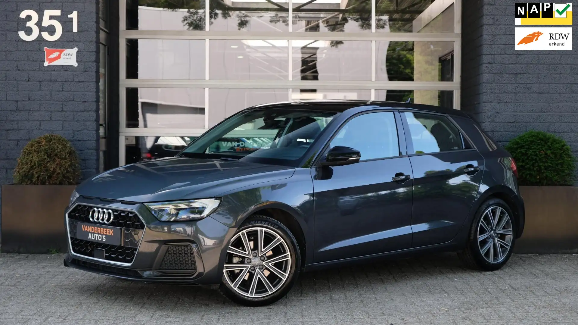 Audi A1 Sportback 35 TFSI Advanced Pro Line S 150PK Full L Grijs - 1