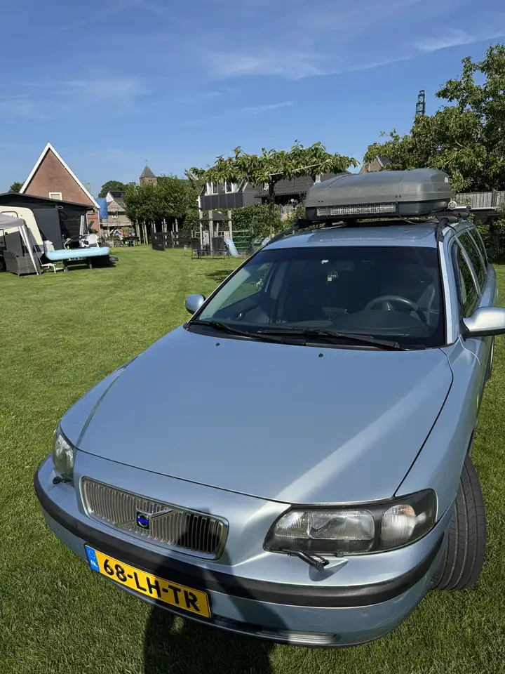 Volvo V70