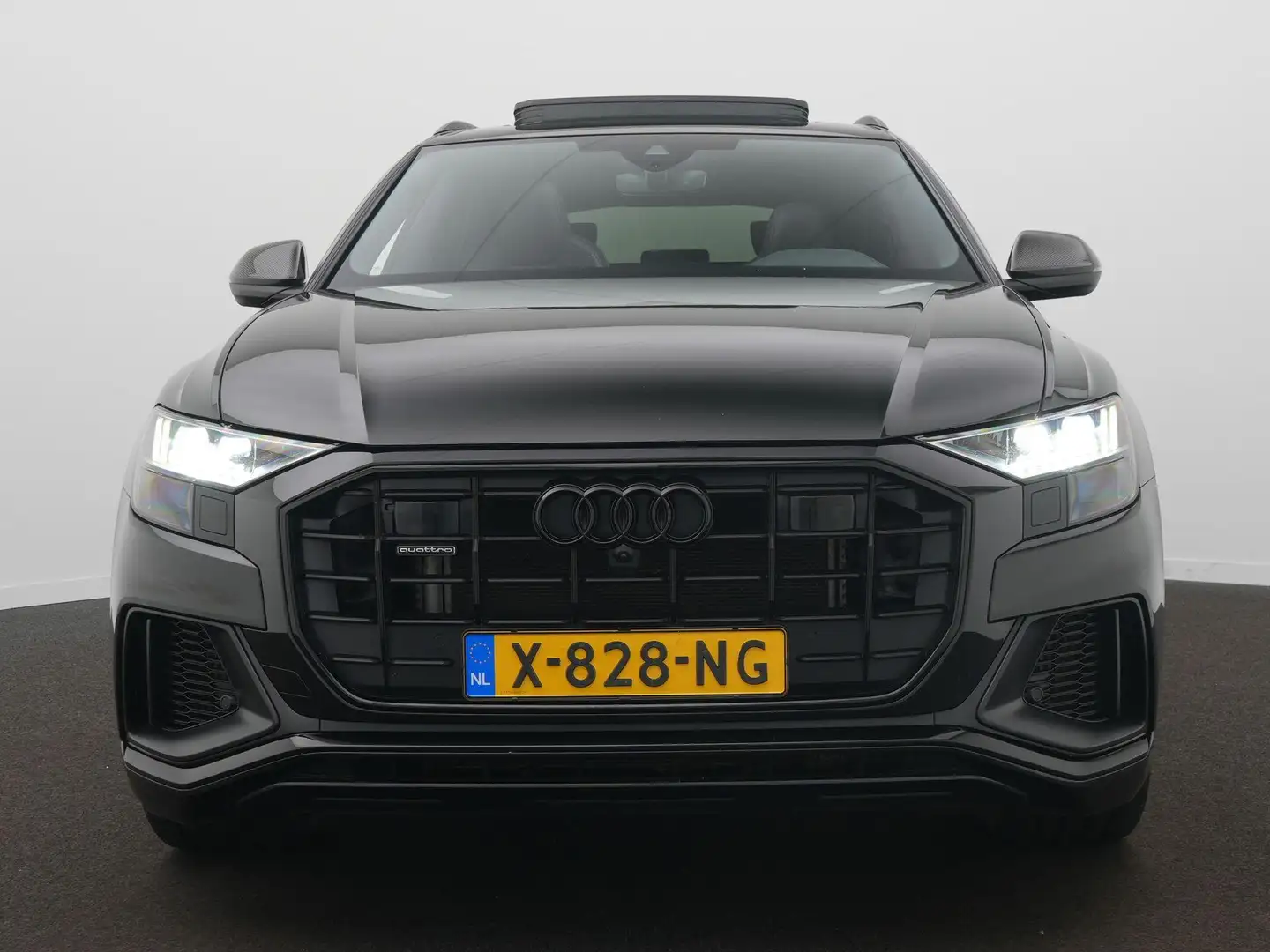 Audi Q8 60 TFSI e quattro Pro Line S Competition | S-Line Zwart - 2