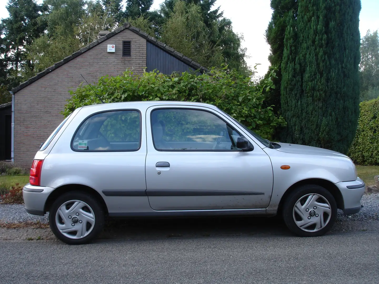 Nissan Micra 1.0i 16v Comfort N-CVT - 51.000km 1propriétaire Argent - 2