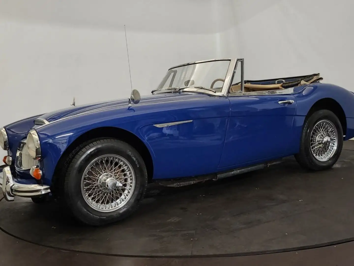 Austin-Healey 3000 MK3 BJ8 Azul - 2
