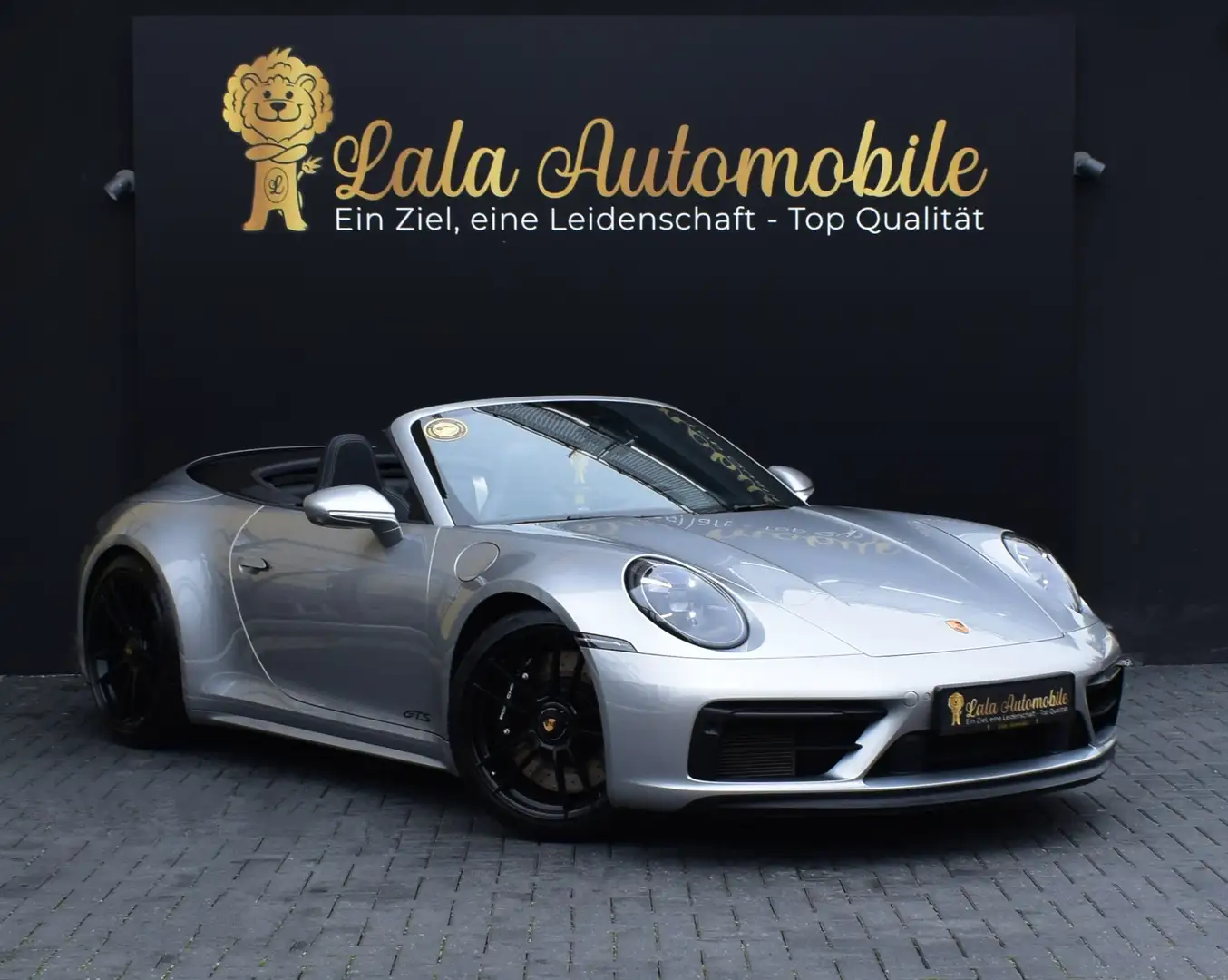 Porsche 992 911 Carrera GTS Cabrio CARPLAY MEMORY BOSE Argent - 2