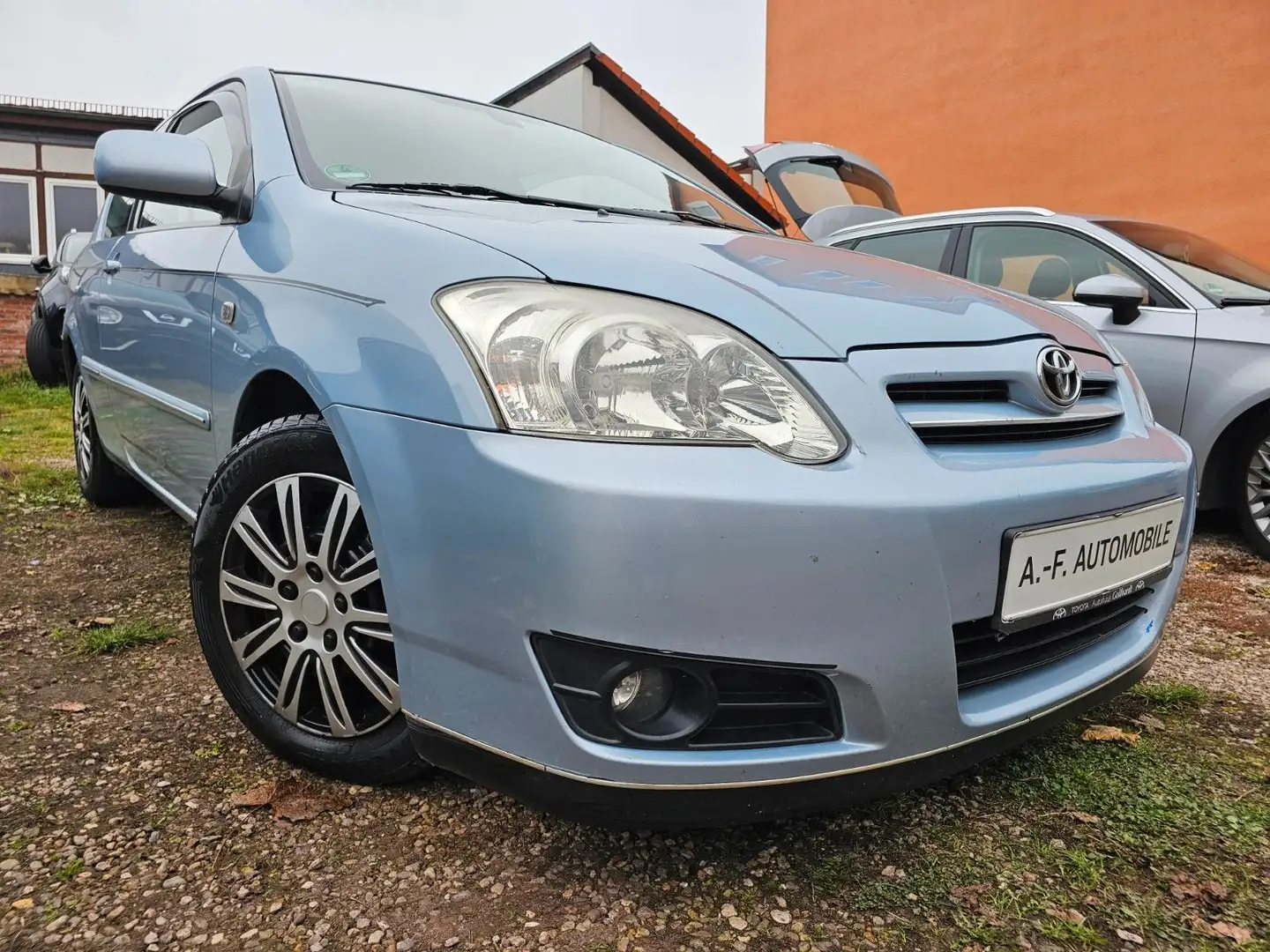 Toyota Corolla 1.4 Sol /Compact,TÜV bis 08.2026,1-Hand Blau - 1