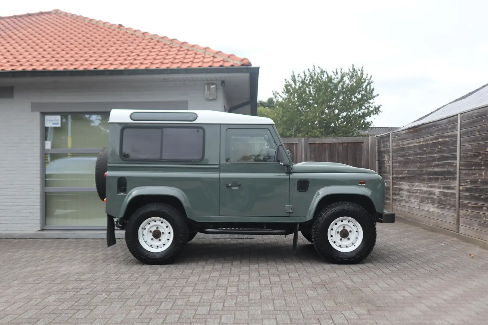 Land Rover Defender 90 /1 ste eig/Camera /Belgische wagen/full history Grün - 2