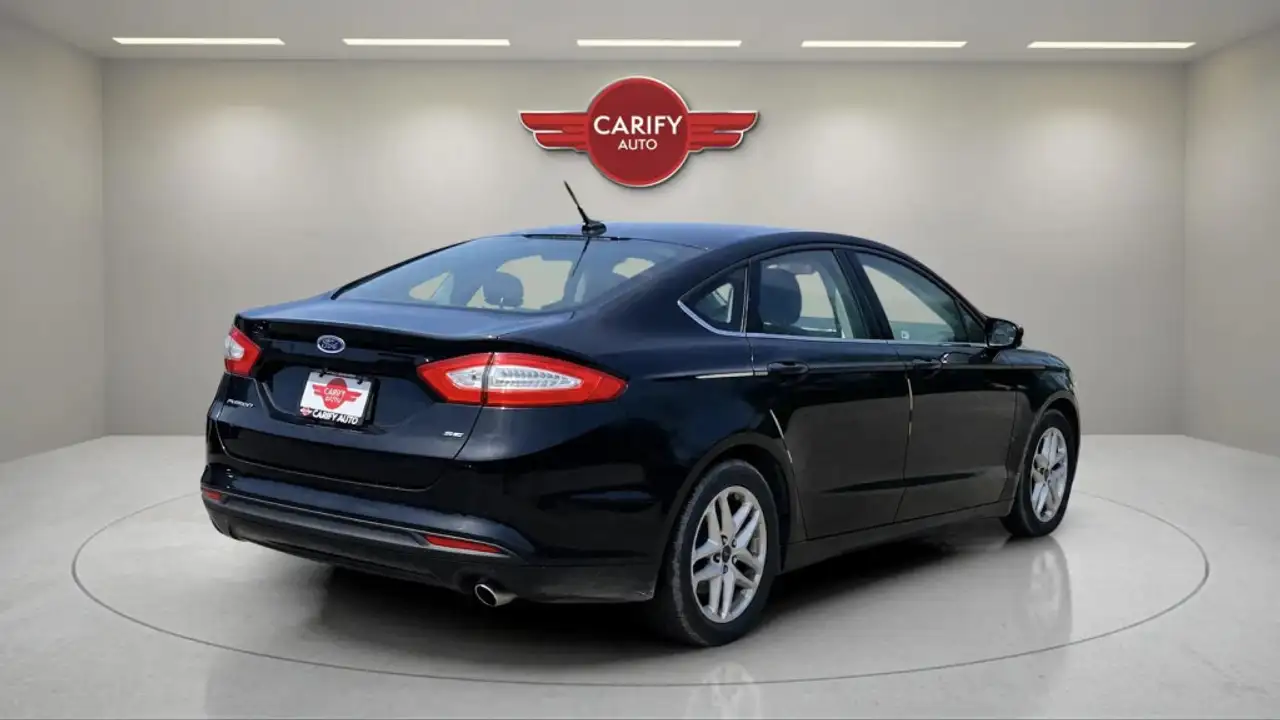 Ford Fusion fotografie Ford Fusion