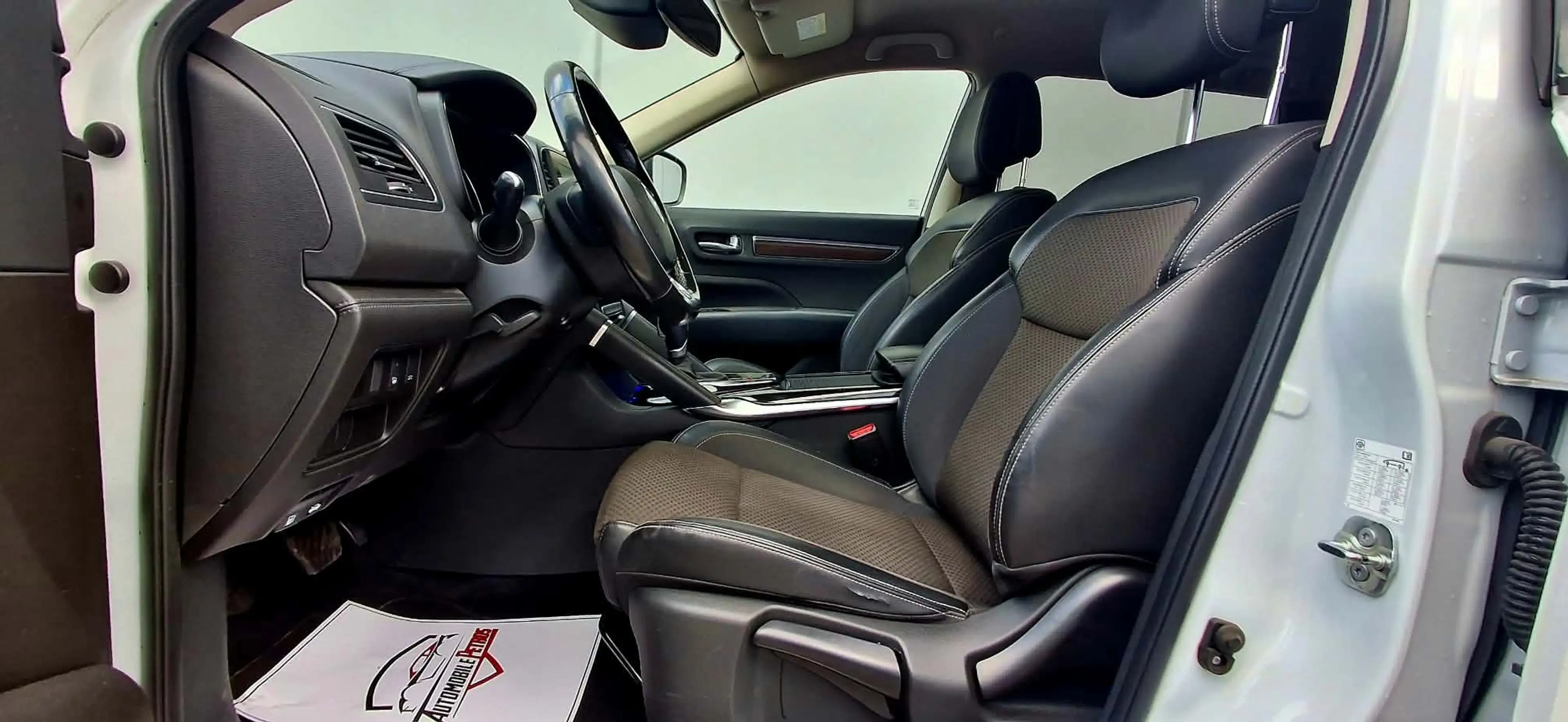 Renault Koleos dCi 175 2WD Intens X-Tronic Aut. Pickerl 7/2027+4 — photo 7
