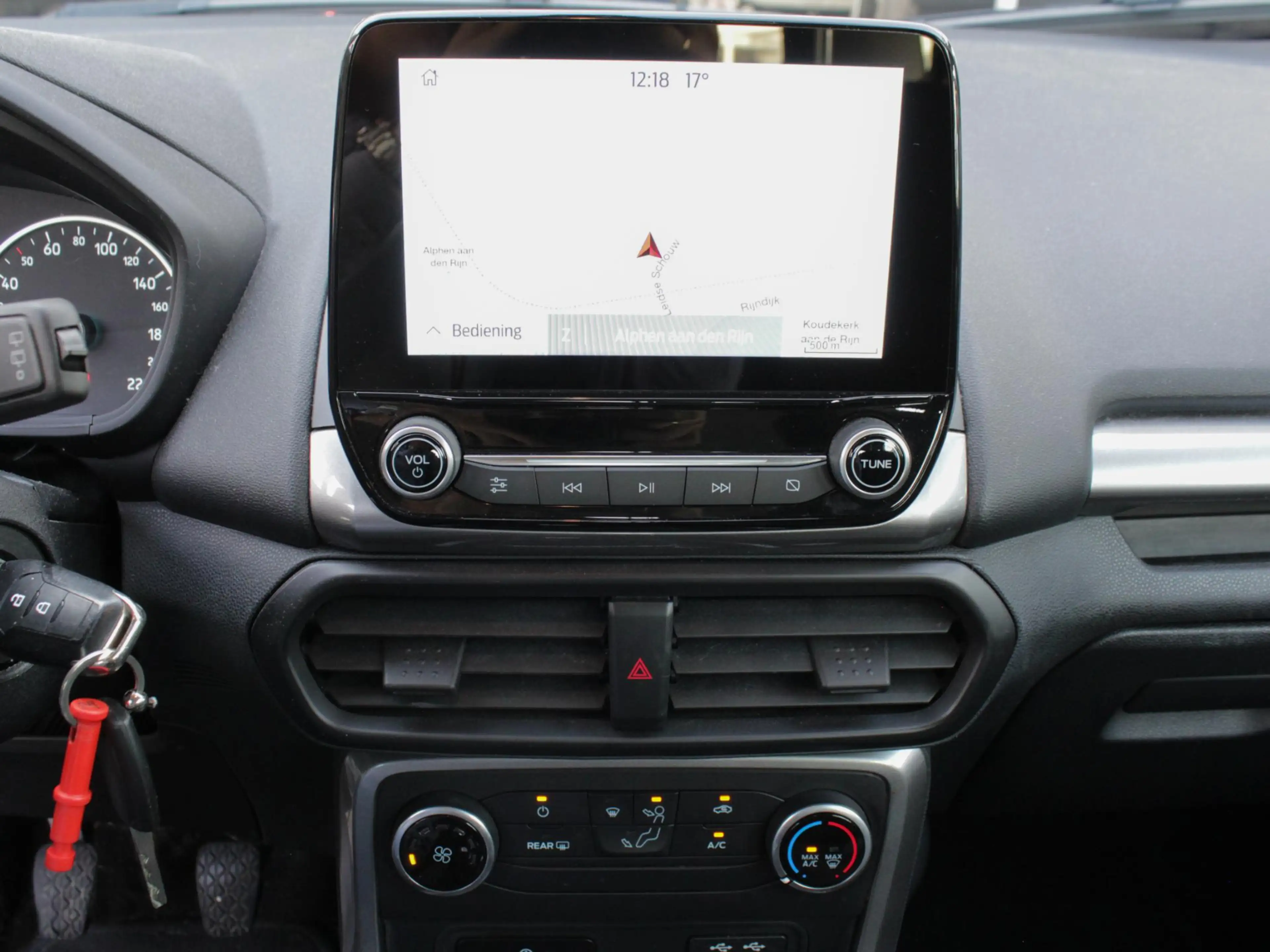 Ford EcoSport 1.0 EcoBoost Trend Ultimate | Navi | Cruise | Park — photo 6