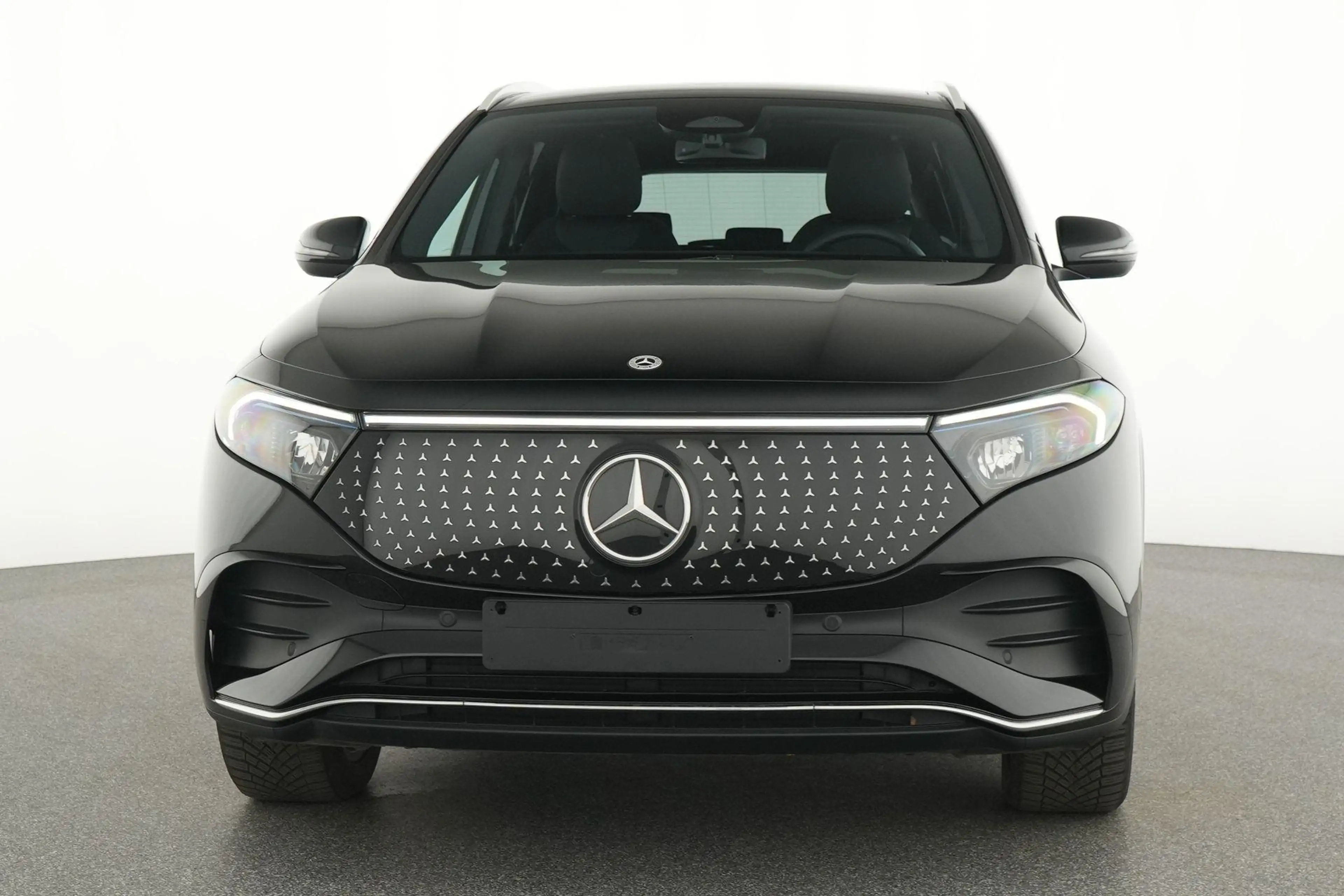 Mercedes-Benz EQA 250 250+ 'Star Edition' — photo 6