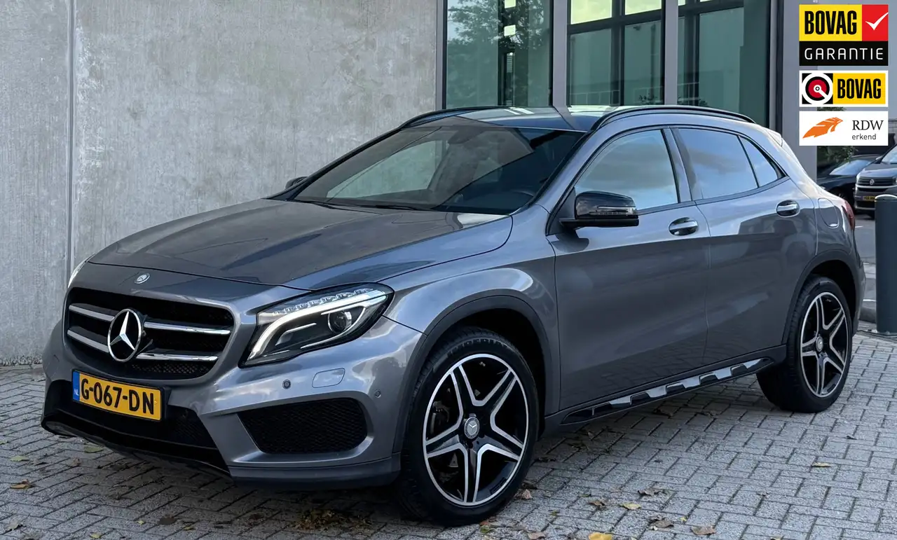 Mercedes-Benz GLA 200