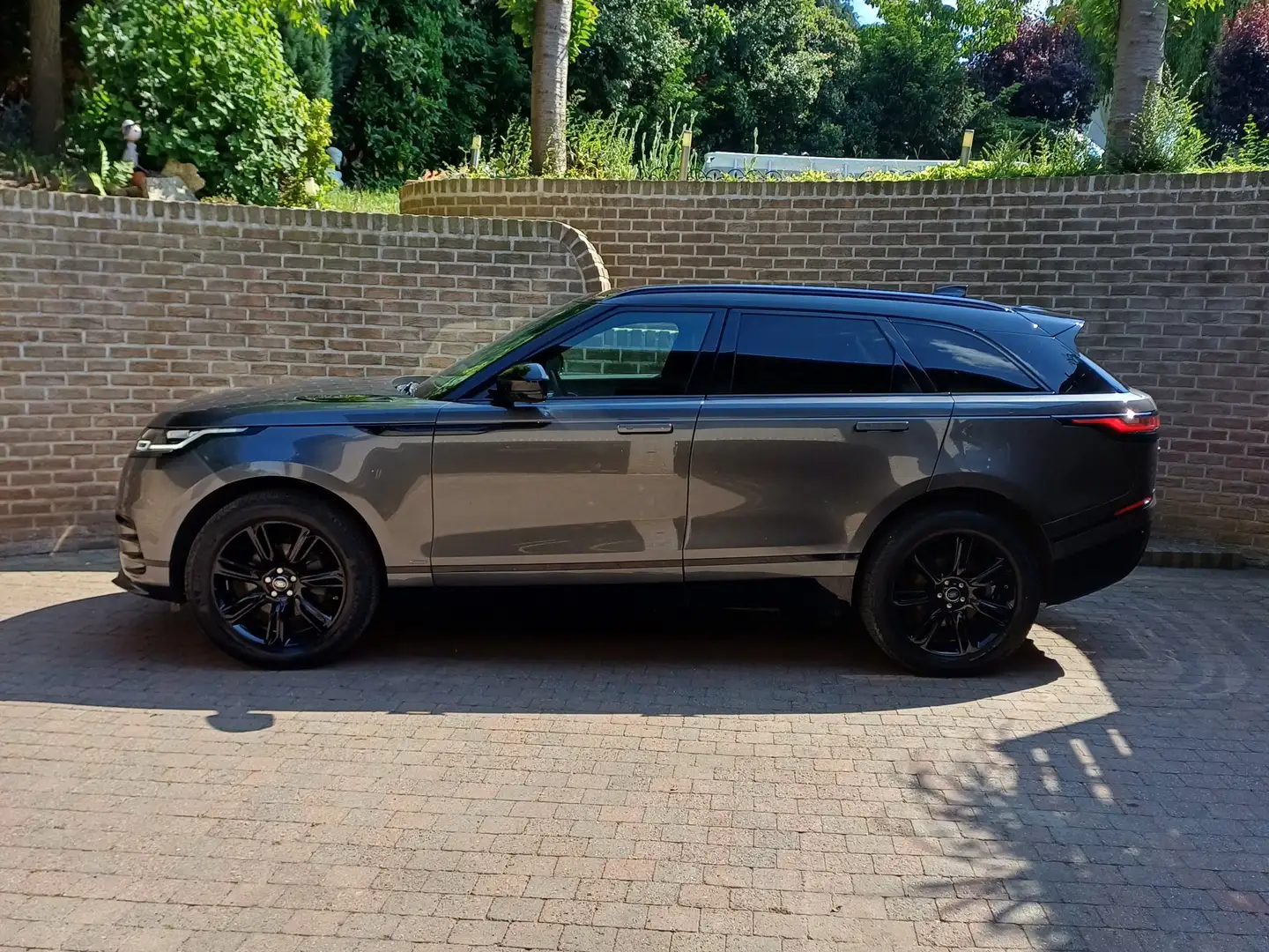 Land Rover Range Rover Velar Range Rover Velar 2.0d R-Dynamic - 1