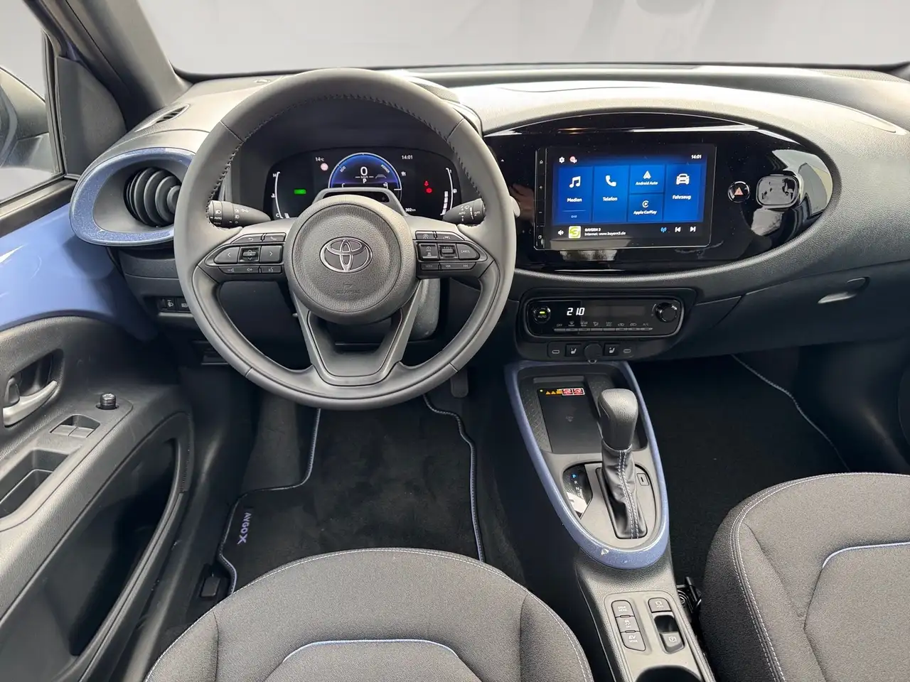Toyota Aygo X 1.5 Teamplayer mit Sitzheizung ACC+LED+LM 10