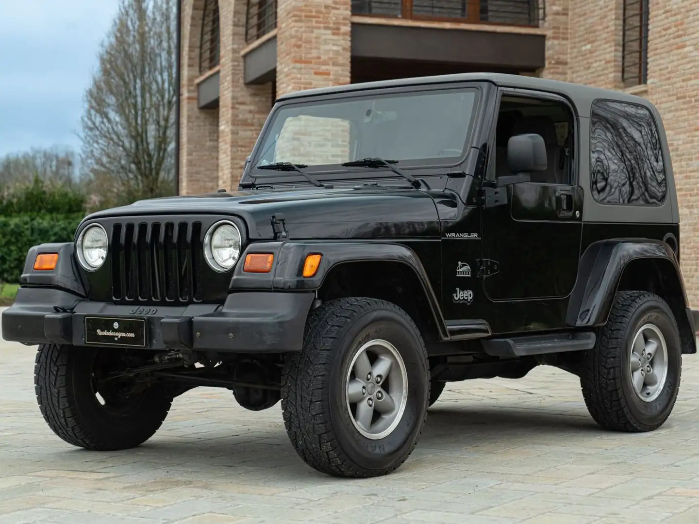 Jeep Wrangler SAHARA 4.0 Negru - 1