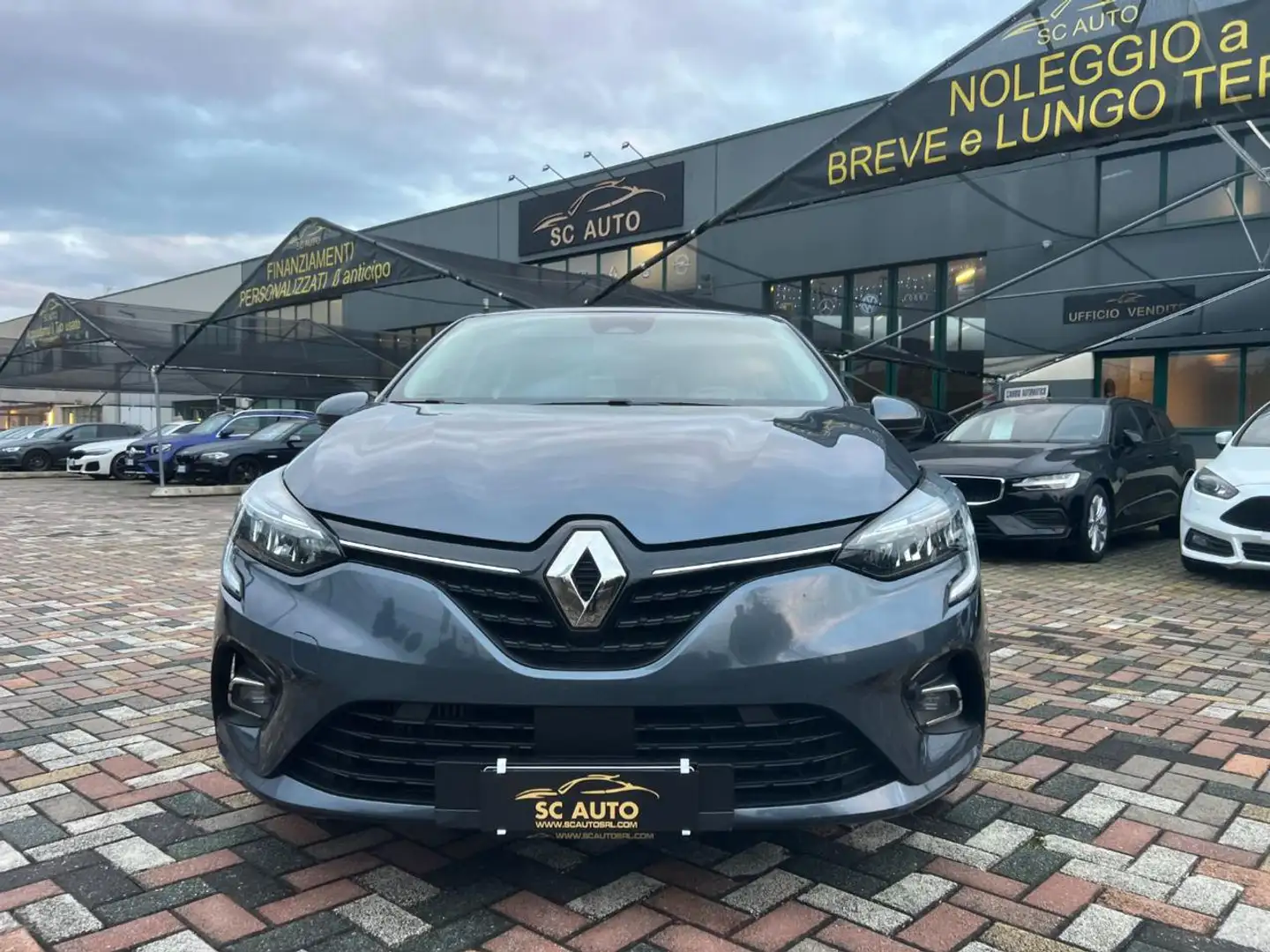 Renault Clio TCe 90 CV 5 porte Business Grigio - 2