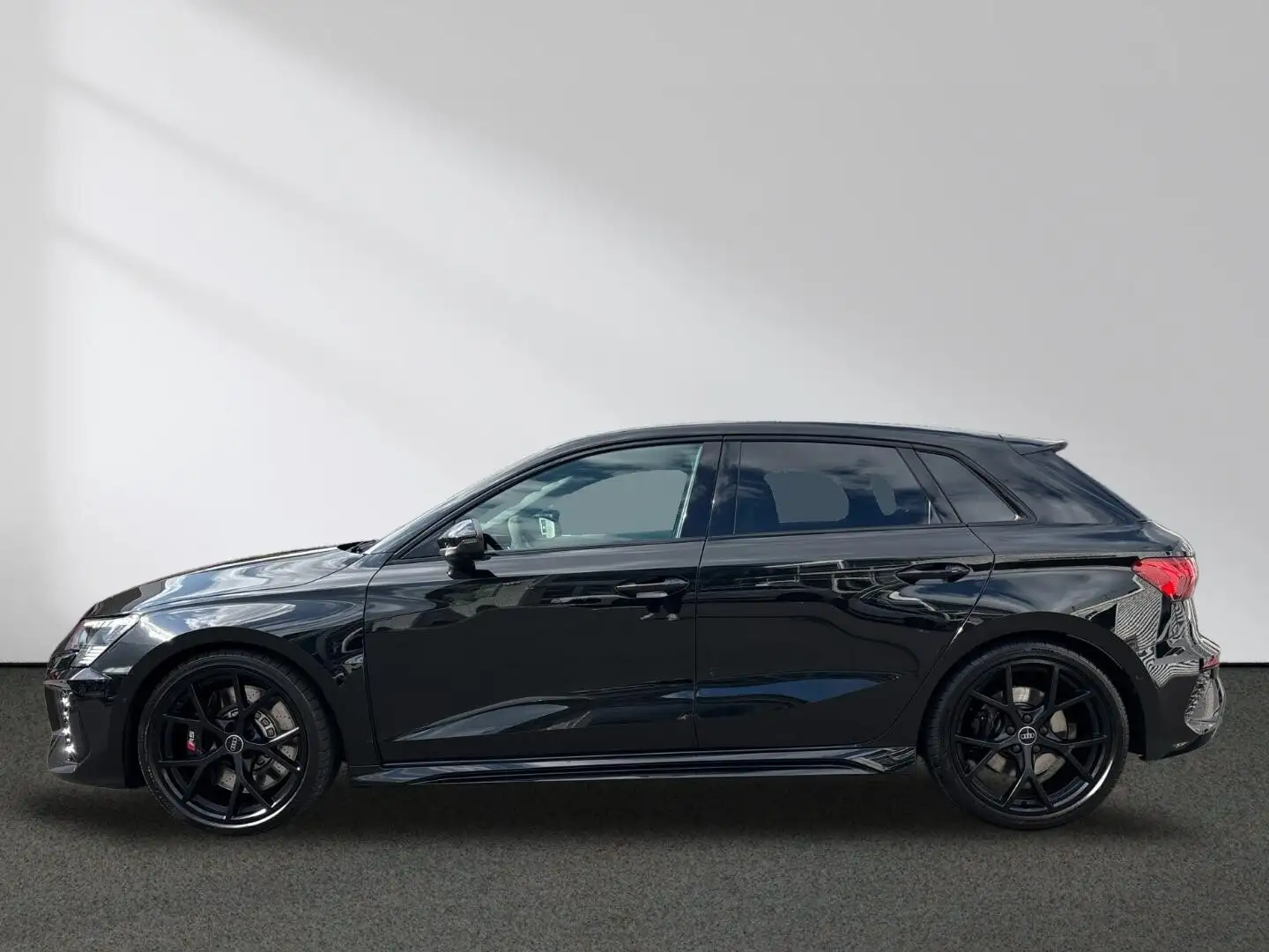 Audi RS3 Sportback 2.5 TFSI quattro Matrix Panorama Noir - 2
