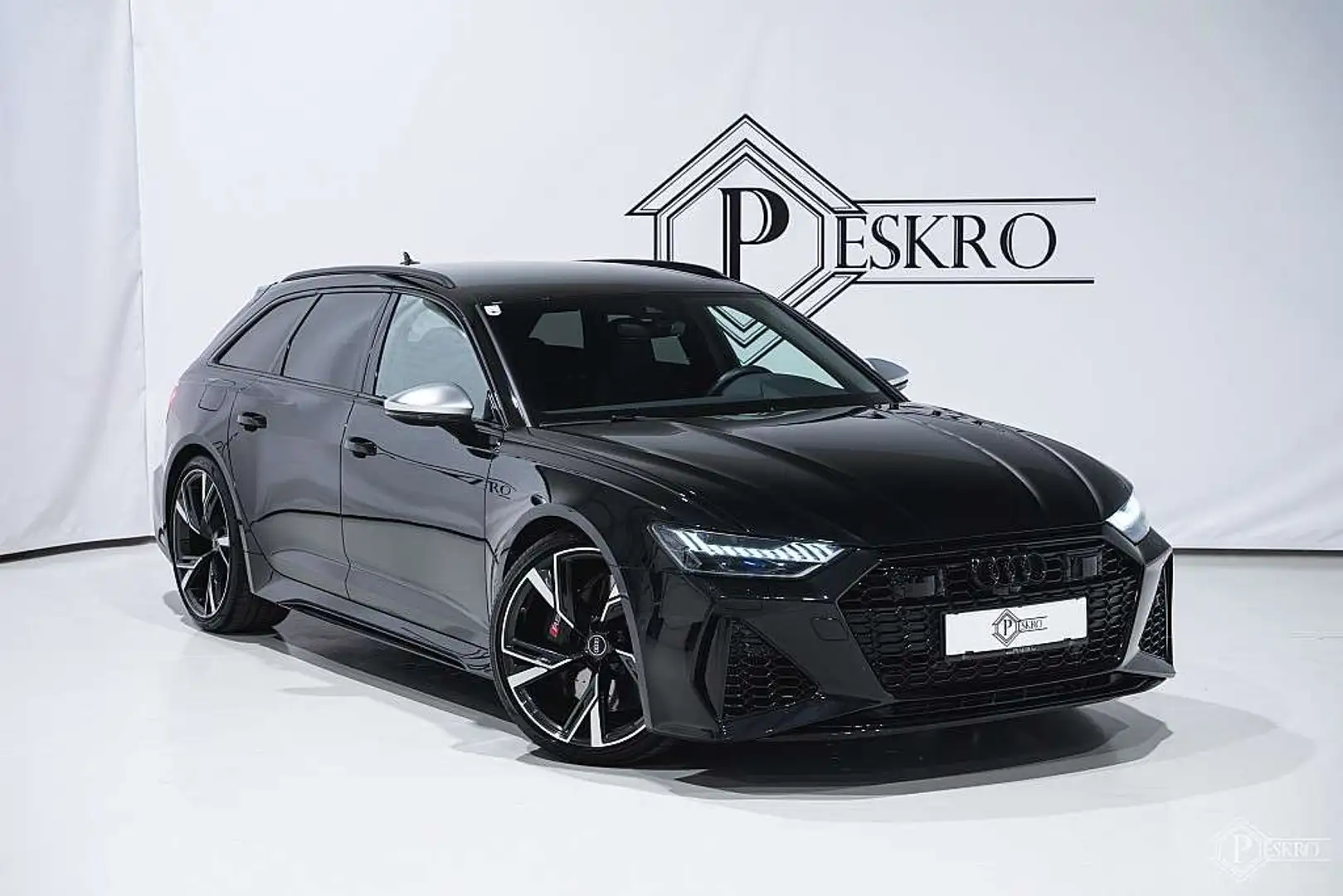 Audi RS6 Avant 4,0 TFSI quattro*B&O*ACC*TOTWINKEL*AL... Schwarz - 1
