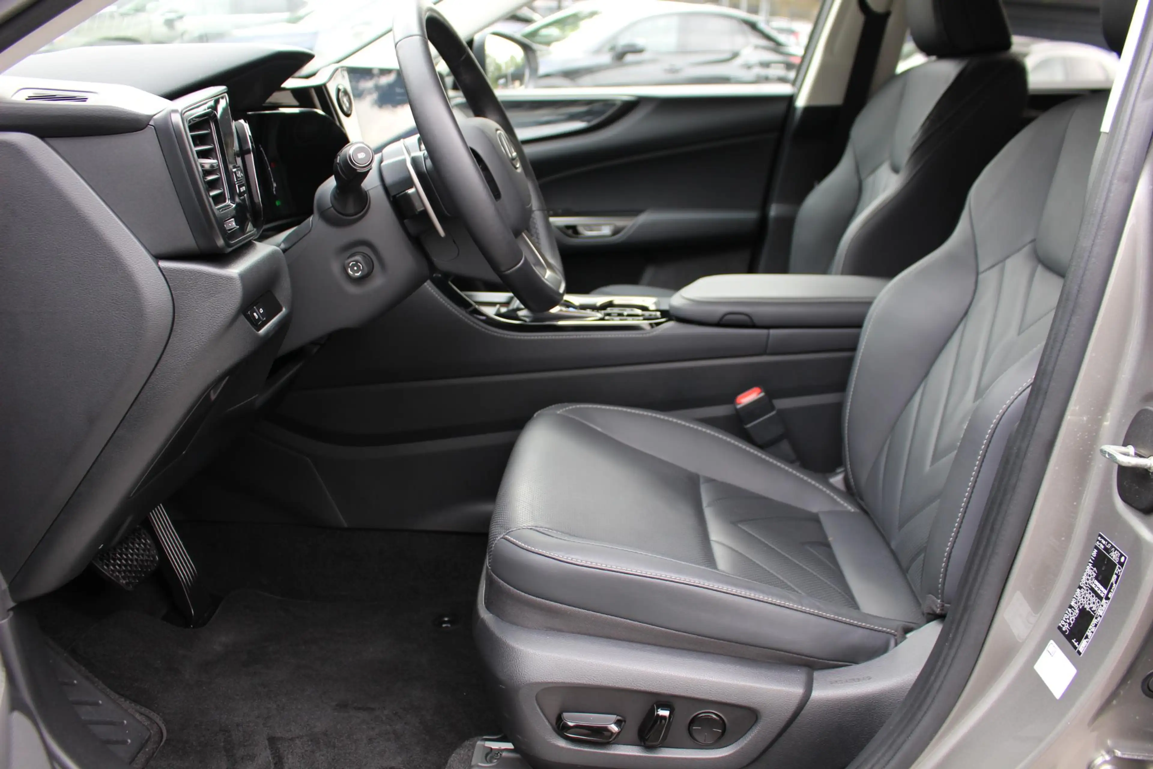 Lexus NX 450h+ AWD Launch Edition NL-AUTO — photo 12